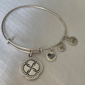 Alex and Ani Silver tone Infinite Love Daughter Expandable Bangle Bracelet. EUC.